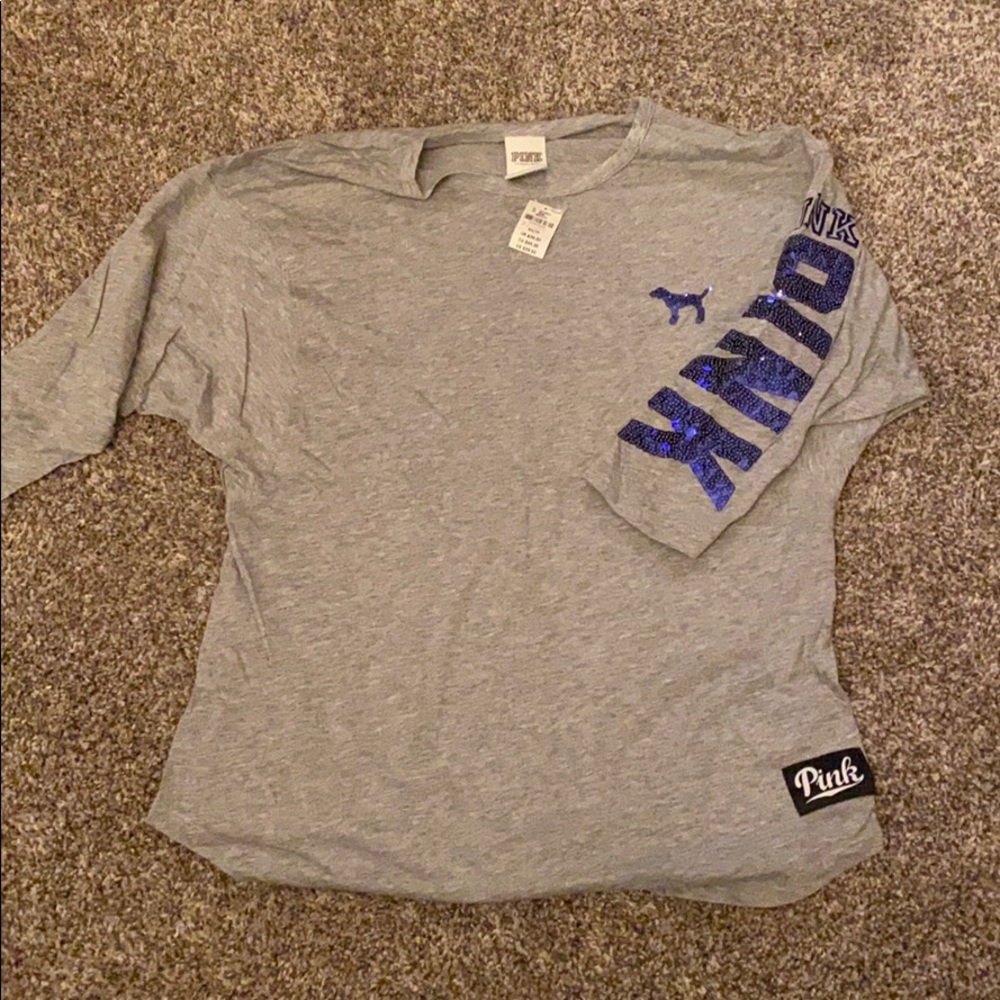 NWT Victoria’s Secret grey oversized T-shirt.